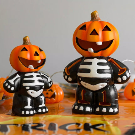 2 Flashing LED Halloween Skeletons